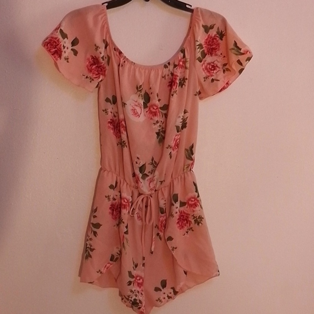 Mezzanine Rose Romper